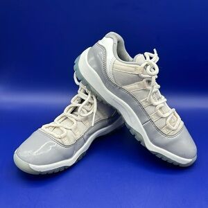 Nike Air Jordan Retro 11 "Cool Grey" Youth Low Shoes Size 2 Youth